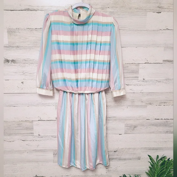Taurus II | Dresses | Vintage 7s Taurus Ii Pastel Pleated Dress | Poshmark